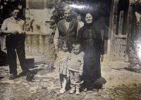 Bunicii și tatăl lui Florin Teodorescu